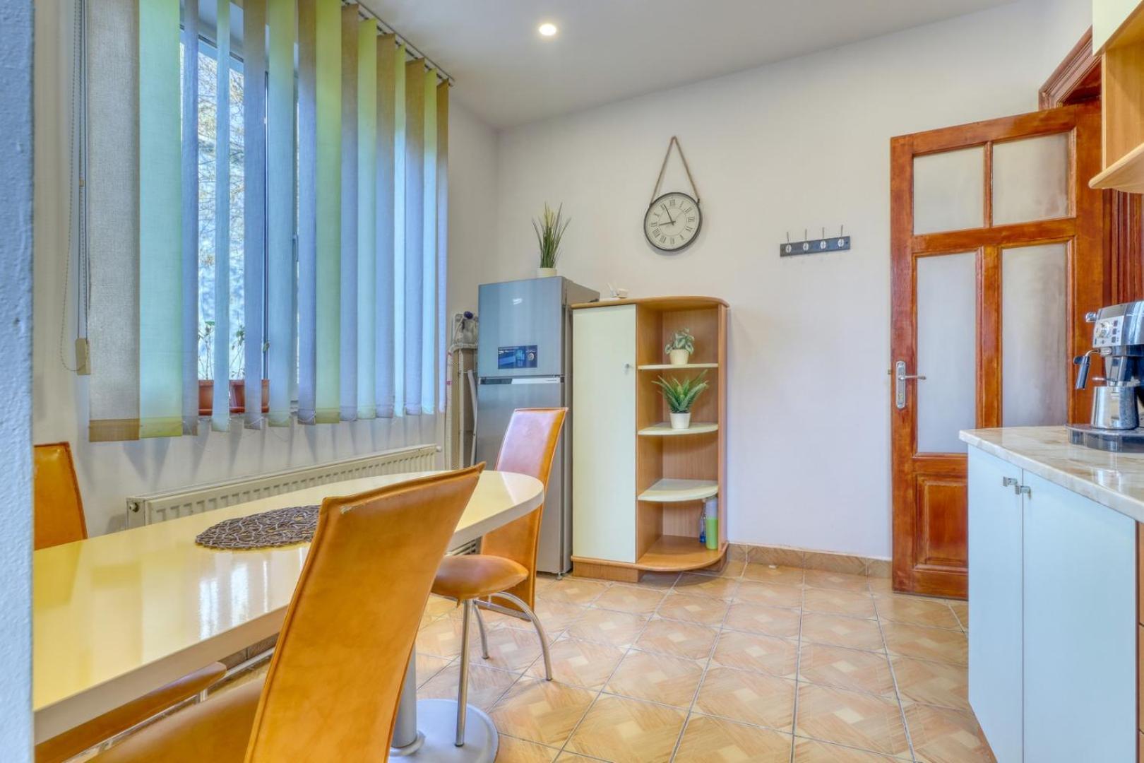 Apartment Muse Downtown Bucharest